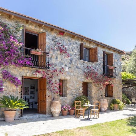 Manolis' House Villa Ajía Paraszkeví Kültér fotó