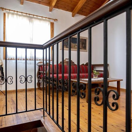 Manolis' House Villa Ajía Paraszkeví Kültér fotó