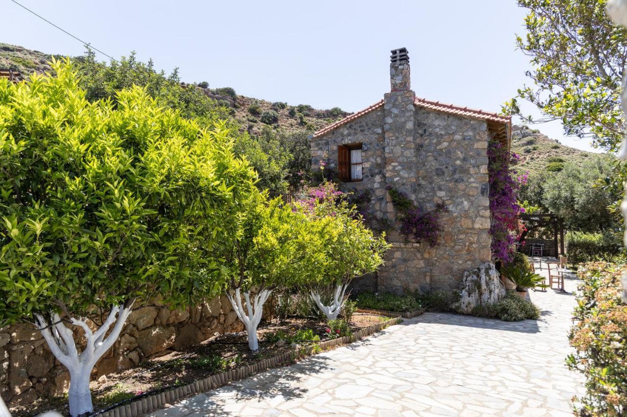 Manolis' House Villa Ajía Paraszkeví Kültér fotó